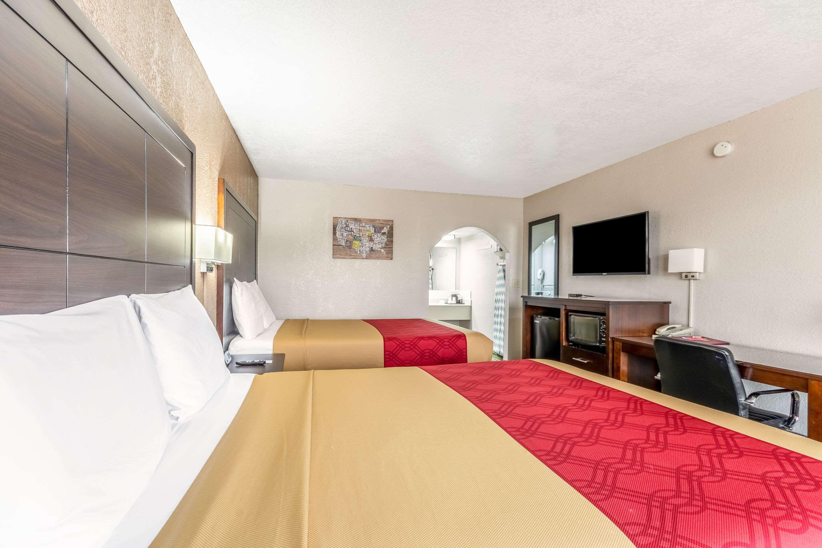 Econo Lodge Winfield Exterior photo